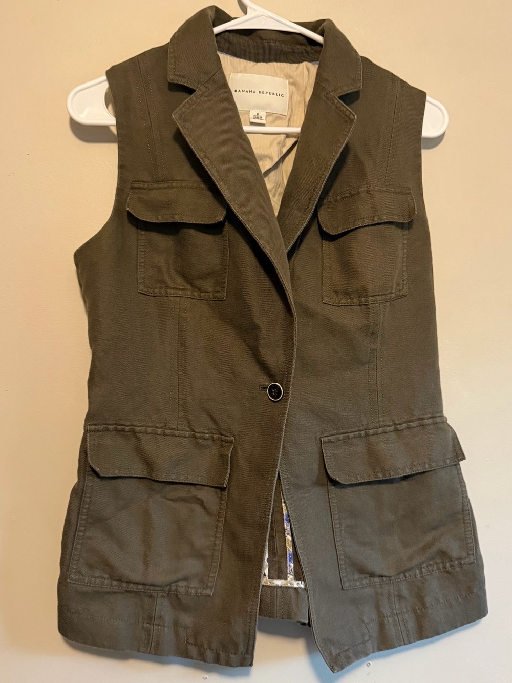 Banana Republic Olive Green
Cotton Utility Vest / Safari Gilet size 6